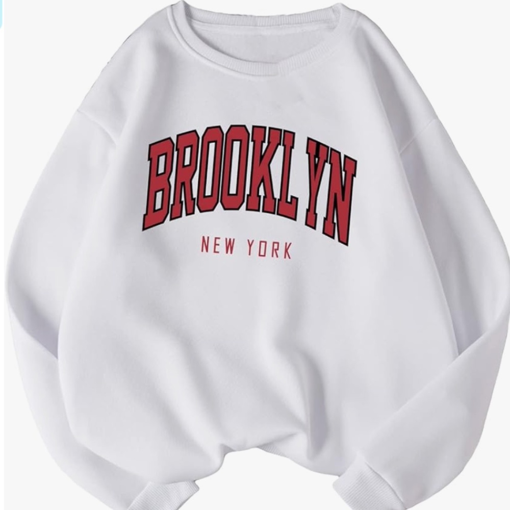 WOMEN’S BROOKLYN GRAPHIC PRINT CREWNECK SWEATSHIRT